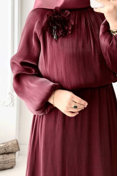 Broşlu Janjan Etekli Takım - Vişne Çürüğü