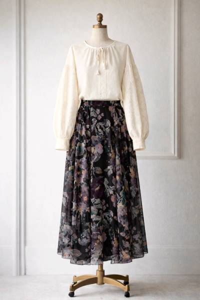 Çiçek Desenli Etek - Siyah