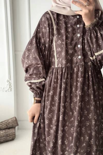 Çiçek Desenli Güpürlü Elbise - Tozlu Kahve