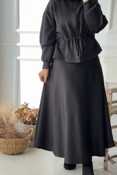 Fermuarlı Belden Ayarlanabilen Etekli Takım- Siyah