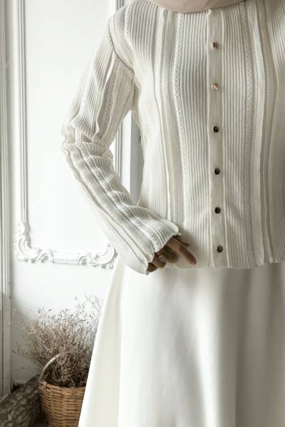 Işıltılı Kısa Hırka - Beyaz