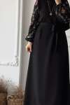 Kolu İşlemeli Elbise - Siyah