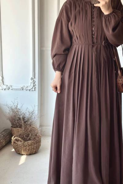 Önü Pile Detaylı Brit Düğmeli Elbise - Kahverengi